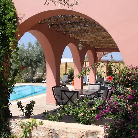 Armeno - Maria Villa Syvota